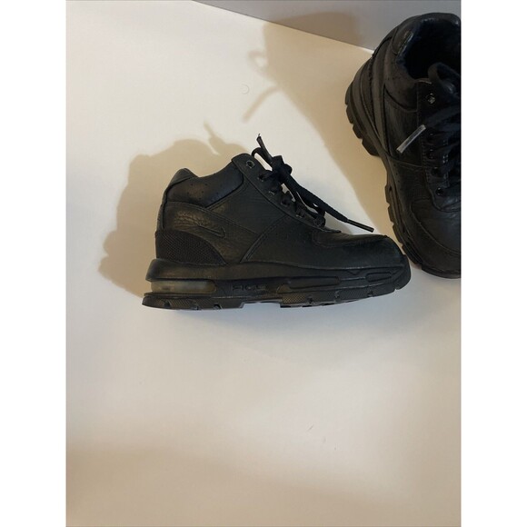 Nike Air Max Goadome Toddler Shoe Size 9C Leather Boots - Picture 3 of 10